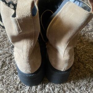 Bran new no box very comfortable